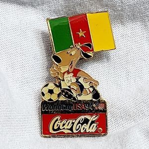 Coca Cola Cameroon World Cup 1994 Lapel Pin Flag‎ Striker the Dog Soccer Ball